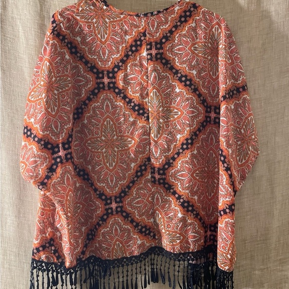 Charlotte Russe Kimono size Medium orange, black, pink, brown pattern - Picture 2 of 4